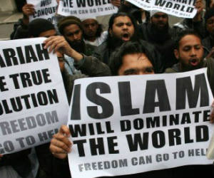 WORLD WAR ISLAM 