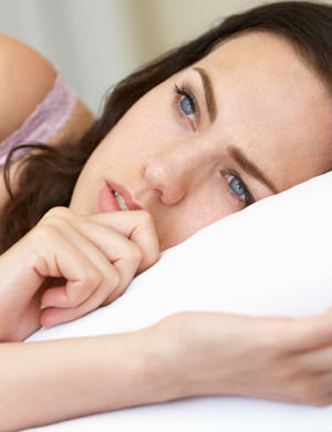 In trichomoniasis, females may notice itching or soreness of the genitals, discomfort with urination, or a discharge with an unpleasant fishy smell. In trichomoniasis, females may notice itching or soreness of the genitals, discomfort with urination, or a discharge with an unpleasant fishy smell.