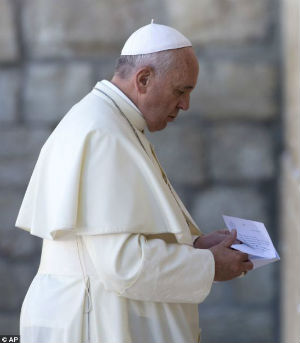 In Jerusalem, the Western Wall, the holiest place where Jews can pray, Pope Francis paid a visit. In Jerusalem, the Western Wall, the holiest place where Jews can pray, Pope Francis paid a visit.