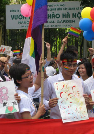 The new spread of the disease is most prevalent in Vietnam's two largest cities: Hanoi, with a population of 6.5 million people and Ho Chi Minh City, home to 7.4 million people. The new spread of the disease is most prevalent in Vietnam's two largest cities: Hanoi, with a population of 6.5 million people and Ho Chi Minh City, home to 7.4 million people.