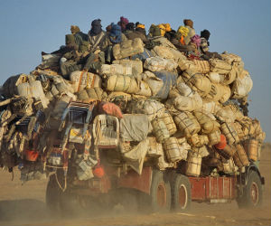 The visit is considered to be part of the implementation of the partnership agreement between the ICRC and the Algerian Red Crescent. Both organizations aim for better responses for Sahelian migrants entering Algeria. The visit is considered to be part of the implementation of the partnership agreement between the ICRC and the Algerian Red Crescent. Both organizations aim for better responses for Sahelian migrants entering Algeria.