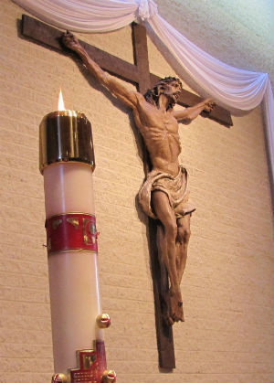 The sinner is often dissatisfied with the lies of the world and is drawn to the truth and love of God. The sinner is often dissatisfied with the lies of the world and is drawn to the truth and love of God.