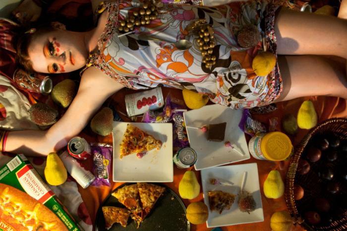 Gluttony controls lives. Gluttony controls lives.