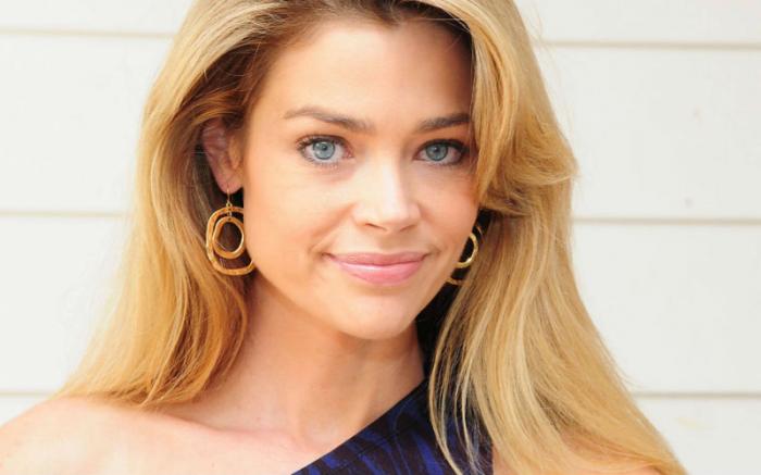 Denise Richards. Denise Richards.
