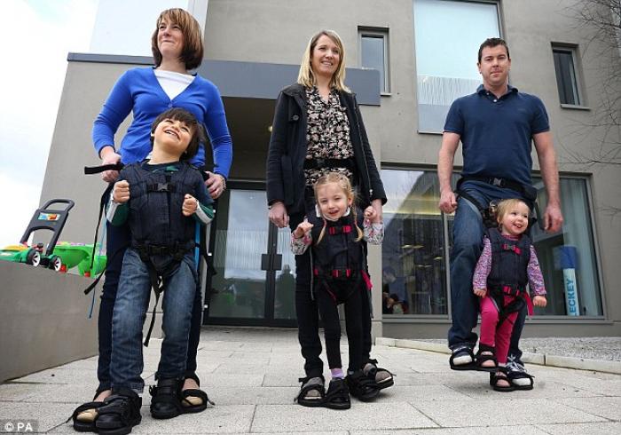 From left, Claire and Daniel Smyth, Louise and Bethany Watson and Cameron and Charlotte Taylor take From left, Claire and Daniel Smyth, Louise and Bethany Watson and Cameron and Charlotte Taylor take