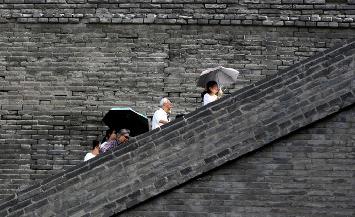 The Silk Road has finally become a World Heritage Site, 22 of the 33 sites are located in China. The Silk Road has finally become a World Heritage Site, 22 of the 33 sites are located in China.