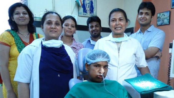 It was all smiles from the medical team after the operation. It was all smiles from the medical team after the operation.