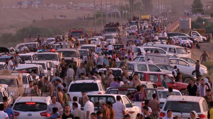Thousands of Christians are fleeing from Iraq Thousands of Christians are fleeing from Iraq