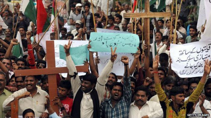 Mob Rule In Pakistan Christian Couple Murdered By