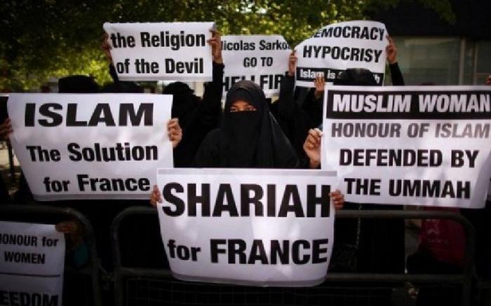 Risultati immagini per sharia law in france