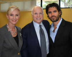 Eduardo Verastegui with presidential candidate Sen. John McCain and his wife, Cindy. (Photo courtesy of Nilda R. Pedrosa.)
Image of Eduardo Verastegui with presidential candidate Sen. John McCain and his wife, Cindy. (Photo courtesy of Nilda R. Pedrosa.)