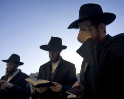 The horrific murder of a Jewish rabbi and his wife, along with other members of the community living in the Chabad House in Mumbai, has brought mourning throughout the Jewish community.Now, there is news that the victims had been brutally tortured. Image of The horrific murder of a Jewish rabbi and his wife, along with other members of the community living in the Chabad House in Mumbai, has brought mourning throughout the Jewish community.Now, there is news that the victims had been brutally tortured.