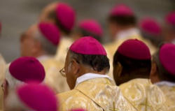 The conference points out that the country's consecration to the Holy Spirit is not just a pious act but becoming aware that God has chosen us for himself, for his service and to bear fruits of holiness. Image of The conference points out that the country's consecration to the Holy Spirit is not just a pious act but becoming aware that God has chosen us for himself, for his service and to bear fruits of holiness.