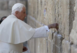 “God of all the ages/on my visit to Jerusalem/the “City of Peace”/spiritual home to Jews, Christians and Muslims alike/I bring before you the joys/ the hopes and the aspirations/the trials, the suffering and the pain of all your people throughout the world/God of Abraham, Isaac and Jacob/hear the cry of the afflicted, the fearful, the bereft/send your peace upon this Holy Land, upon the Middle East/upon the entire human family/stir the hearts of all who call upon your name/to walk humbly in the path of justice and compassion/“The Lord is good to those who wait for him/to the soul that seeks him.” (Lam 3:25) Image of “God of all the ages/on my visit to Jerusalem/the “City of Peace”/spiritual home to Jews, Christians and Muslims alike/I bring before you the joys/ the hopes and the aspirations/the trials, the suffering and the pain of all your people throughout the world/God of Abraham, Isaac and Jacob/hear the cry of the afflicted, the fearful, the bereft/send your peace upon this Holy Land, upon the Middle East/upon the entire human family/stir the hearts of all who call upon your name/to walk humbly in the path of justice and compassion/“The Lord is good to those who wait for him/to the soul that seeks him.” (Lam 3:25)