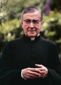 O God, through the mediation of Mary our Mother, you granted your priest St. Josemaría countless graces, choosing him as a most faithful instrument to found Opus Dei, a way of sanctification in daily work and in the fulfillment of the Christian's ordinary duties. Grant that I too may learn to turn all the circumstances and events of my life into occasions of loving You and serving the Church, the Pope and all souls with joy and simplicity, lighting up the pathways of this earth with faith and love. Deign to grant me, through the intercession of St. Josemaría, the favor of ... (make your request). Amen.
<br>
<br>Our Father, Hail Mary, Glory be to the Father.” Image of O God, through the mediation of Mary our Mother, you granted your priest St. Josemaría countless graces, choosing him as a most faithful instrument to found Opus Dei, a way of sanctification in daily work and in the fulfillment of the Christian's ordinary duties. Grant that I too may learn to turn all the circumstances and events of my life into occasions of loving You and serving the Church, the Pope and all souls with joy and simplicity, lighting up the pathways of this earth with faith and love. Deign to grant me, through the intercession of St. Josemaría, the favor of ... (make your request). Amen.
<br>
<br>Our Father, Hail Mary, Glory be to the Father.”