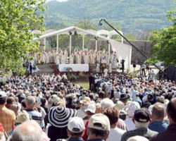 The former head of the Lourdes Medical Bureau is affirming that all people can receive a cure at Our Lady's shrine if they pray and hope for it with perseverance. Image of The former head of the Lourdes Medical Bureau is affirming that all people can receive a cure at Our Lady's shrine if they pray and hope for it with perseverance.