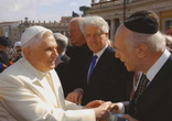 Cleveland businessman Sam Miller meeting Pope Benedict XVI. Image of Cleveland businessman Sam Miller meeting Pope Benedict XVI.