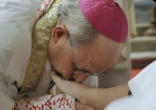 Archbishop Francisco Gil Hellin of Burgos at Holy Thursday footwashing Image of Archbishop Francisco Gil Hellin of Burgos at Holy Thursday footwashing