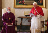 Archbishop Rowand Willimas meets with Pope Benedict XVI Image of Archbishop Rowand Willimas meets with Pope Benedict XVI