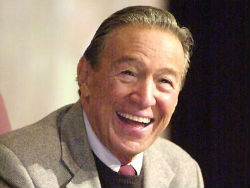 Mike Wallace spent four decades as a hard-hitting news correspondent. He died Saturday night 'peacefully surrounded by family members at Waveny Care Center in New Caanan, Connecticut, where he spent the past few years,' CBS said in a statement. Mike Wallace spent four decades as a hard-hitting news correspondent. He died Saturday night 'peacefully surrounded by family members at Waveny Care Center in New Caanan, Connecticut, where he spent the past few years,' CBS said in a statement.