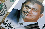 An image comparing Morsi to Mubarak has gone viral in Egypt. Image of An image comparing Morsi to Mubarak has gone viral in Egypt.