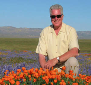 Howser moved to Los Angeles in 1981 from his native Tennessee to become a reporter for KCBS-TV in Los Angeles. It was there he developed his longstanding love affair with the Golden State, sharing stories on the 'California Gold' TV series. Howser moved to Los Angeles in 1981 from his native Tennessee to become a reporter for KCBS-TV in Los Angeles. It was there he developed his longstanding love affair with the Golden State, sharing stories on the 'California Gold' TV series.