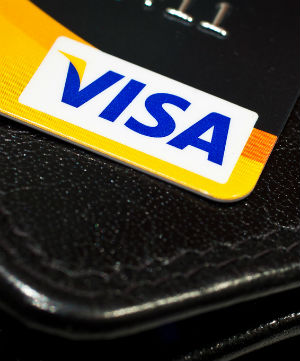 Wal-Mart objects to the requirement that retailers who want to accept any payments via Visa honor all issuers' Visa-branded cards. Wal-Mart objects to the requirement that retailers who want to accept any payments via Visa honor all issuers' Visa-branded cards.