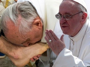 Francis washes the feet of Jesus, in prison Francis washes the feet of Jesus, in prison