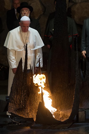 Francis of Rome at the Yad Vashem Holocaust Memorial in Jerusalem on May 26, 2014 Francis of Rome at the Yad Vashem Holocaust Memorial in Jerusalem on May 26, 2014