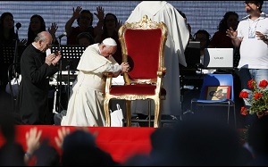 Pope Francis is a friend and supporter of all of the ecclesial movements in the Catholic Church. So were his predecessors, Saint John Paul II and Pope Emeritus Benedict XVI. One of those movements is the Catholic Charismatic Renewal. He sees the participants, as he said in this inspiring address, as a current of grace in the Church and for the Church. Pope Francis is a friend and supporter of all of the ecclesial movements in the Catholic Church. So were his predecessors, Saint John Paul II and Pope Emeritus Benedict XVI. One of those movements is the Catholic Charismatic Renewal. He sees the participants, as he said in this inspiring address, as a current of grace in the Church and for the Church.