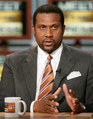 PBS host Tavis Smiley offered up his opinion 'respectfully,' but that didn't stop his pointed criticism of U.S. President Barack Obama. PBS host Tavis Smiley offered up his opinion 'respectfully,' but that didn't stop his pointed criticism of U.S. President Barack Obama.