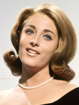 Lesley Gore had four Top 5 singles in 1963, including the sunnier anthem 'Sunshine, Lollipops and Rainbows' composed by Marvin Hamlisch. Lesley Gore had four Top 5 singles in 1963, including the sunnier anthem 'Sunshine, Lollipops and Rainbows' composed by Marvin Hamlisch.