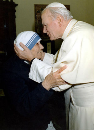 John Paul II met St. Mother Teresa. John Paul II met St. Mother Teresa.
