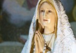 An Our Lady of Fatima statue still be crowned to begin the centenary year (Mary Anne Urlakis). Image of An Our Lady of Fatima statue still be crowned to begin the centenary year (Mary Anne Urlakis).