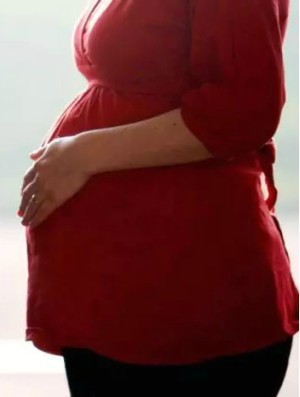 Pope Francis calls out women who abort to save their figure. Pope Francis calls out women who abort to save their figure.