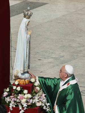 Pope Francis to visit Portugal to celebrate Fatima Marian apparitions. Pope Francis to visit Portugal to celebrate Fatima Marian apparitions.