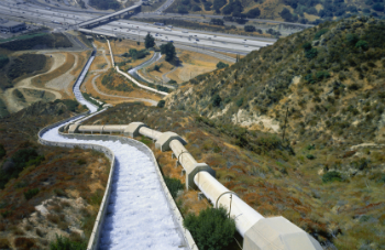 The Los Angeles Cascade, perhaps the most famous portion of the Los Angeles Aqueduct. The Aqueduct will be tested as snow melt runs off and fills the state's flood control networks. The Los Angeles Cascade, perhaps the most famous portion of the Los Angeles Aqueduct. The Aqueduct will be tested as snow melt runs off and fills the state's flood control networks.
