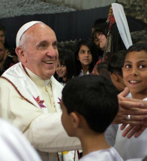 Pope Francis spoke of hope, and God's love during his weekly General Audience. Pope Francis spoke of hope, and God's love during his weekly General Audience.