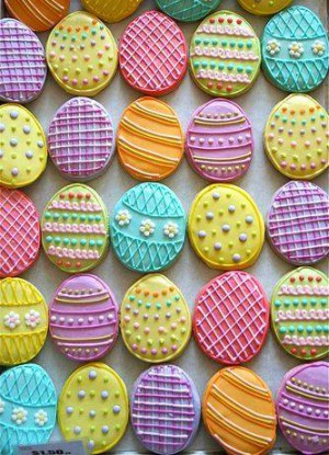 Five cute and tasty Easter dessert ideas. Five cute and tasty Easter dessert ideas.