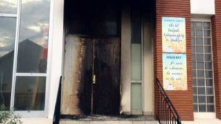 The Armenian Evangelical Church of Alfortville was the victim of an arson attack early Sunday morning (Facebook). The Armenian Evangelical Church of Alfortville was the victim of an arson attack early Sunday morning (Facebook).