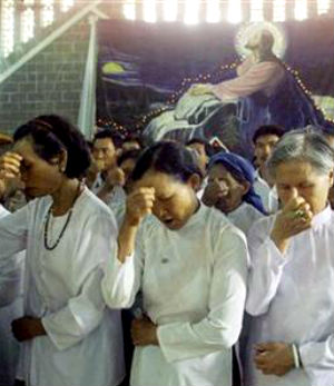 Vietnamese Catholics are the latest targets of a youth gang. Vietnamese Catholics are the latest targets of a youth gang.