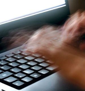 Porn has negative effects on couples. Porn has negative effects on couples.