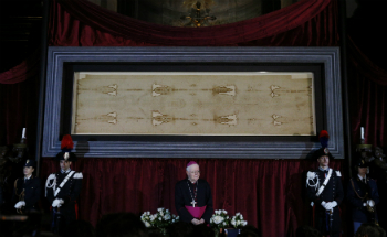 The Shroud on display in 2015. The Shroud on display in 2015.