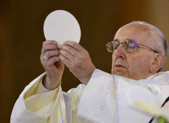 Pope Francis has nixed the idea of using gluten-free communion wafers. Pope Francis has nixed the idea of using gluten-free communion wafers.