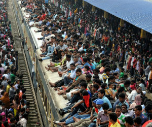 According to Malthus, overpopulation leads to widespread poverty and misery. Other economists disagree and say more people means more people making more stuff, which increases the collective standard of living. Both appear to be right, but with Malthus likely to have the last word. According to Malthus, overpopulation leads to widespread poverty and misery. Other economists disagree and say more people means more people making more stuff, which increases the collective standard of living. Both appear to be right, but with Malthus likely to have the last word.