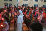 Faithful praying with Pope Francis in Miao diocese for persecuted Christians in Middle East Image of Faithful praying with Pope Francis in Miao diocese for persecuted Christians in Middle East