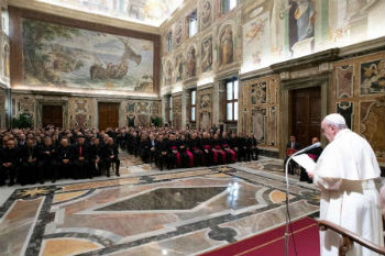 Pope Francis meets Roman Rota formation course Image of Pope Francis meets Roman Rota formation course