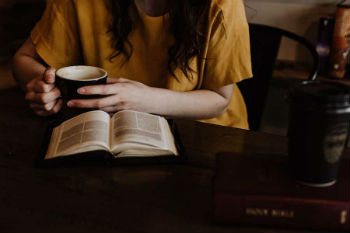 Girl reading Bible Image of Girl reading Bible