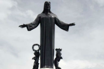 Cristo Rey en Cerro del Cubilete Image of Cristo Rey en Cerro del Cubilete