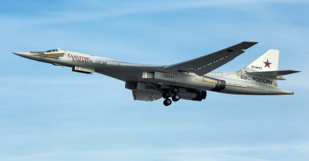 A Tupolev 160 Image of A Tupolev 160